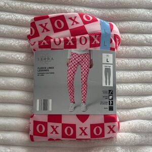 XOXO Patterned Fleece Leggings in Pink and Red